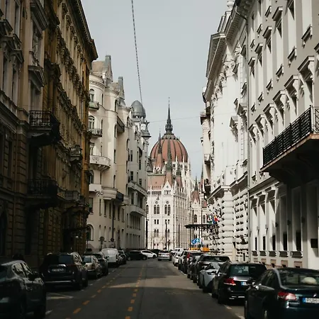Parliament Exclusive Gallery Budapest Exterior photo