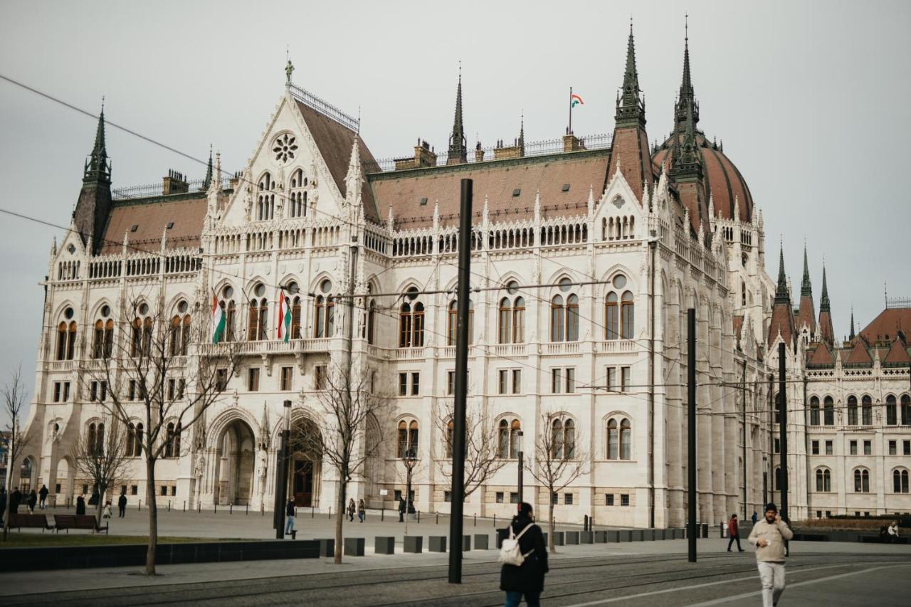 Parliament Exclusive Gallery Апартаменти *