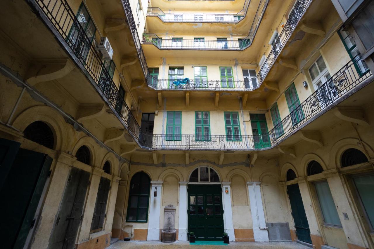 Parliament Exclusive Gallery Apartament *