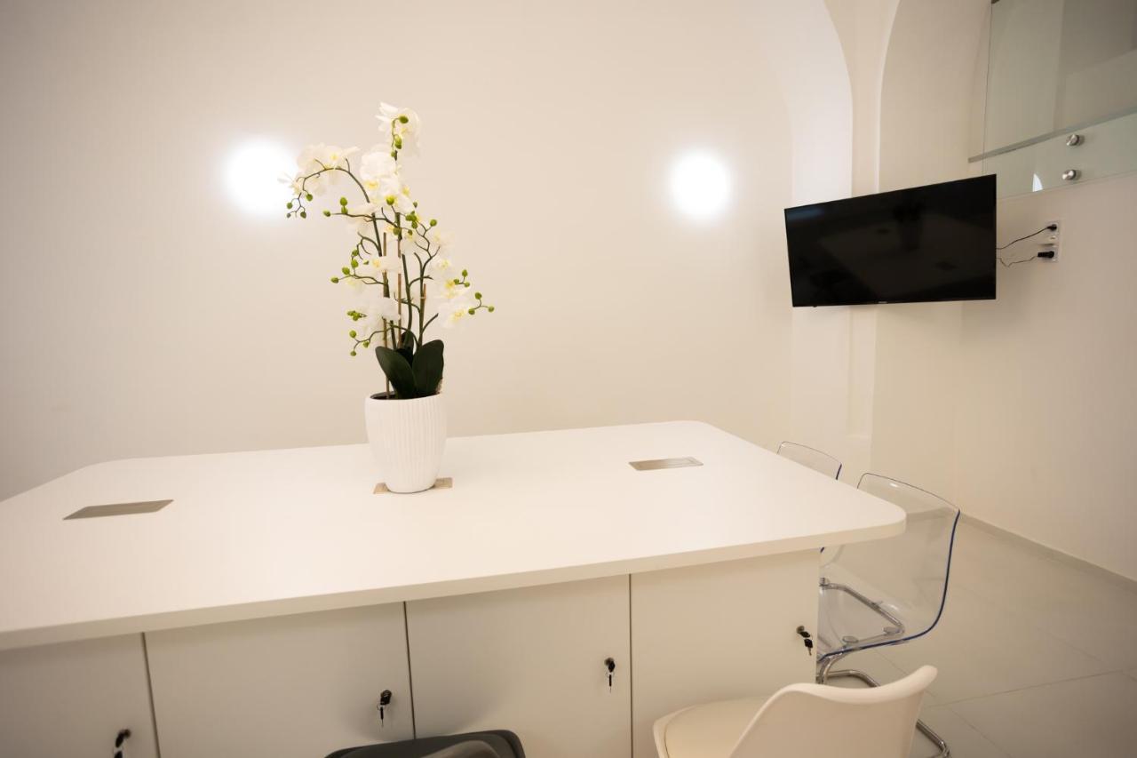 Parliament Exclusive Gallery Apartamento *